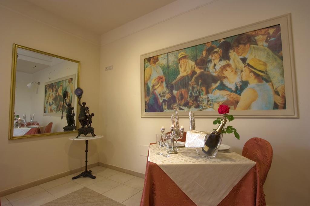 Hotel Mocambo Piscina E Spiaggia San Benedetto del Tronto Eksteriør bilde